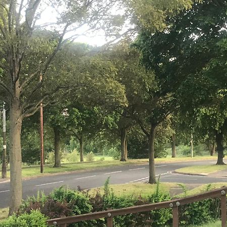 Birmingham Great Barr Property Near Junction 7 M6 Εξωτερικό φωτογραφία